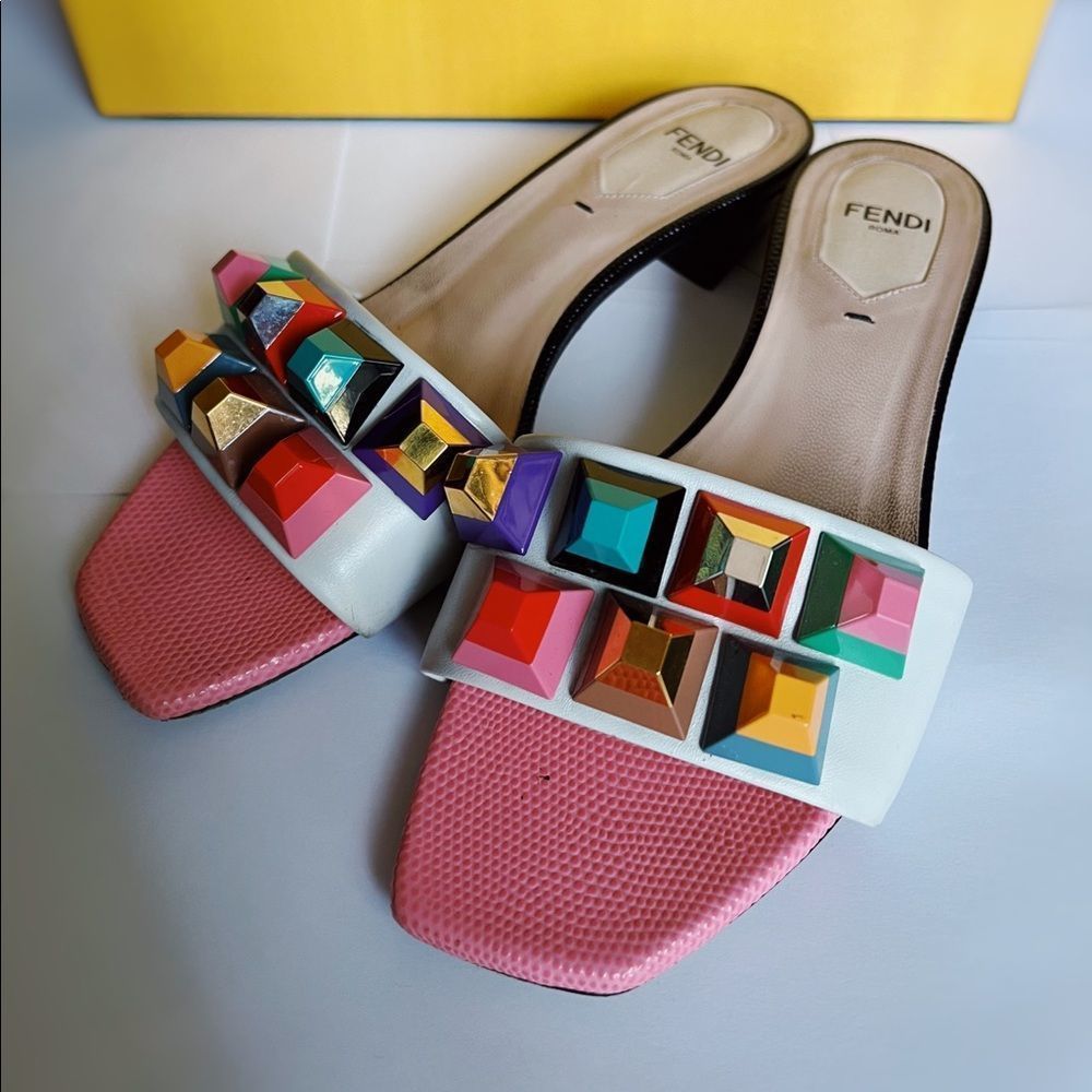 FENDI SS16 White Leather Multi Lollipop Pyramid Studded Slide Sandals - 6.5